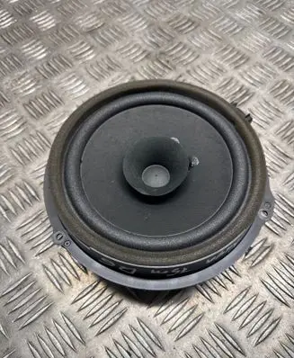 Rear door speaker