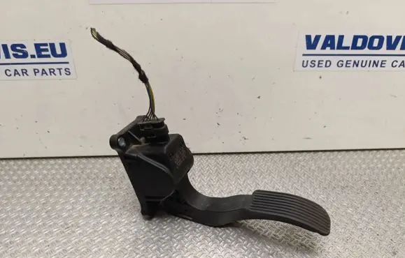 Mercedes-Benz Vito Viano W639 Accelerator throttle pedal A9063000404 0280755023 ZGS009Q012