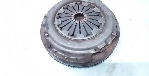 Volkswagen Polo III 6N 6N2 6NF Clutch set kit 030141025 030141033 032105210