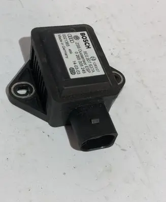 Volkswagen PASSAT B5.5 ESP acceleration yaw rate sensor 8E0907637A