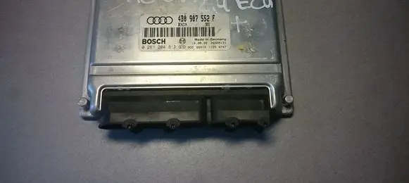Audi A6 S6 C5 4B Engine control unit/module 4D0907552F 0261204812