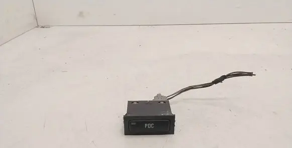 BMW 7 E38 Parking (PDC) sensor switch 8352253 03052200 6131