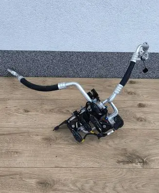 Hyundai Kona I Air conditioning (A/C) expansion valve 97724K4100 53136690