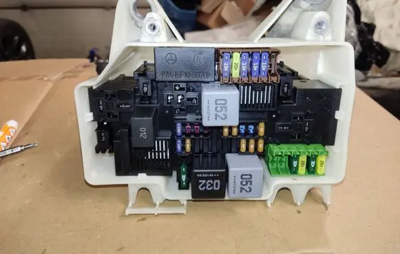 Mercedes-Benz GLC X253 C253 Fuse box set A2055400182