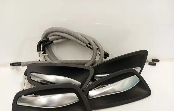 BMW 1 E81 E87 Front door interior handle 6962102 6962101 10628510