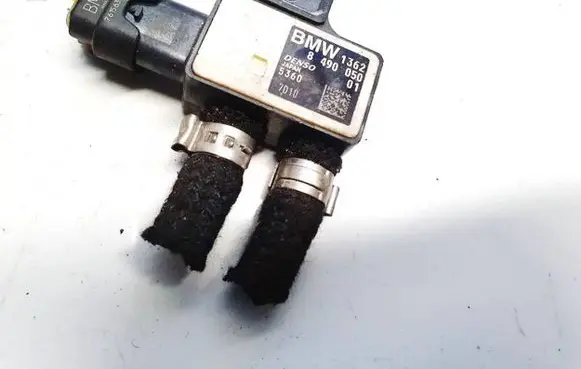 BMW 3 G20 G21 Exhaust gas pressure sensor 8490050 1362