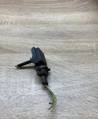 Citroen Xsara Picasso Coolant level sensor 9646902580 63299048