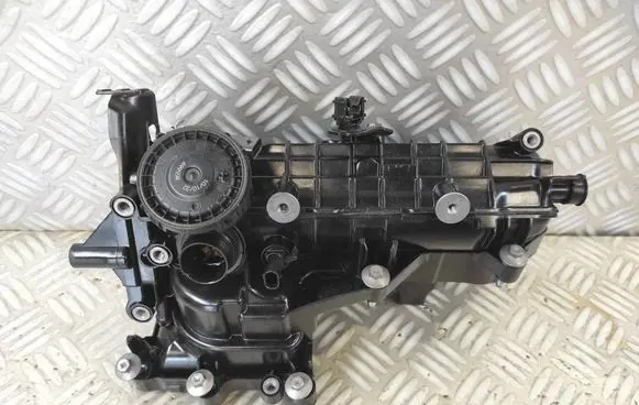 Nissan Juke II F16 Intake manifold 140036202R
