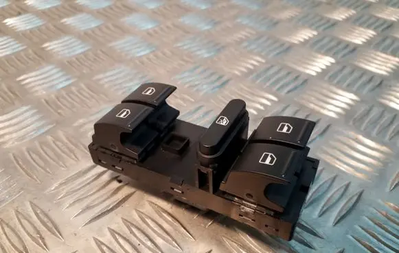 Volkswagen Golf Plus Electric window control switch 1K4959857B
