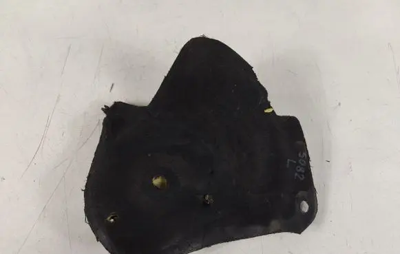 Fender foam support/seal