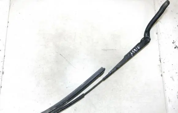 Volkswagen Crafter Front wiper blade arm a0018206144