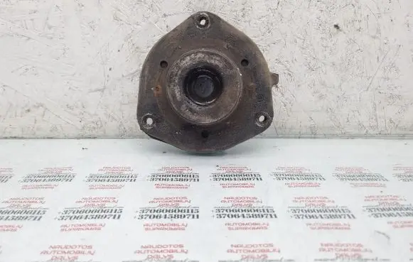 Volkswagen Touran II Coil spring mount 