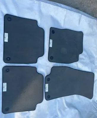 Audi A8 S8 D5 Front floor mat 4N1863720C 4N1863011A F180406847