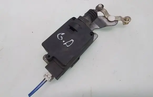 Hyundai Galloper Central locking motor 