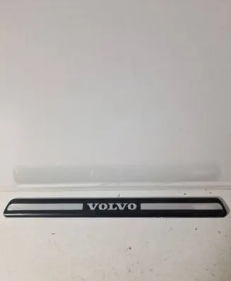 Volvo XC70 Sill/side skirt trim 8659960