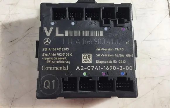 Mercedes-Benz GLA W156 Door control unit/module A2C7411690300 A1669004102