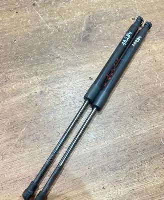 BMW 3 E90 E91 Front bonnet/hood damper/strut