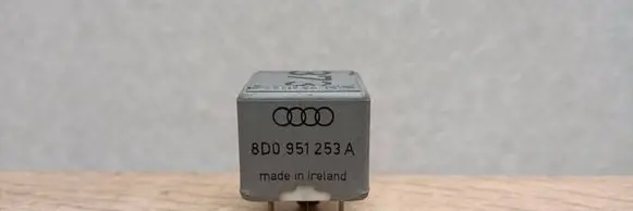 Audi A6 S6 C6 4F Other relay 8D0951253A