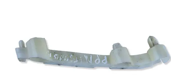 Mitsubishi L200 Front bumper mounting bracket 