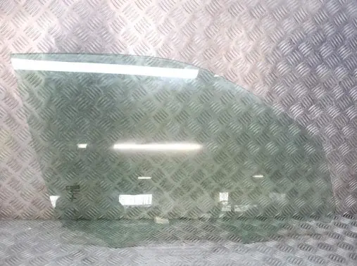 Opel Mokka B Front door window glass four-door 9841386780