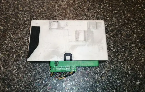 Volvo S40, V40 Other control units/modules 30889925