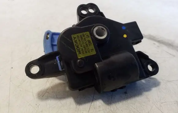 Ford Ranger Air flap motor/actuator D267LYALA01