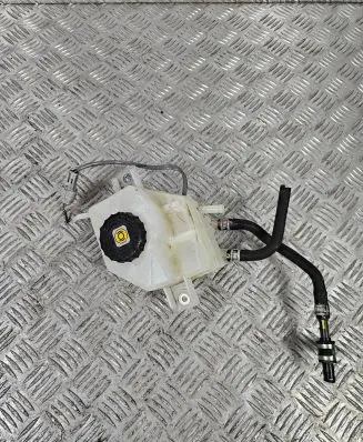 Brake fluid reservoir
