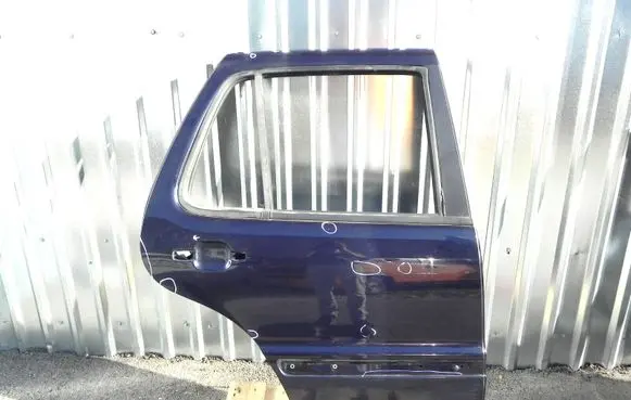 Mercedes-Benz ML W163 Rear door A1637301505
