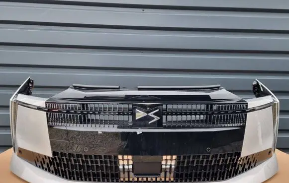 Citroen DS4 Front bumper 9863178880