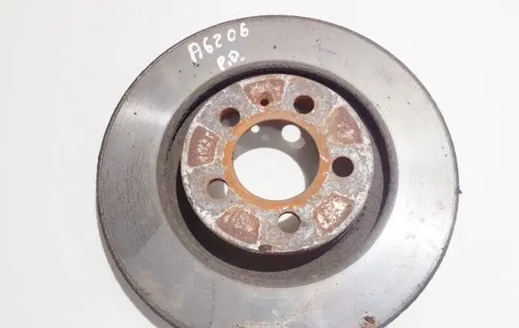 Volkswagen Golf IV Front brake disc ventiliuojamas