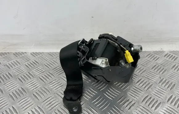 Mercedes-Benz C W204 Rear seatbelt 73553A BAMPT10597 0717213020