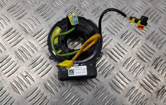 Alfa Romeo Stelvio Airbag slip ring squib (SRS ring) 1013096105