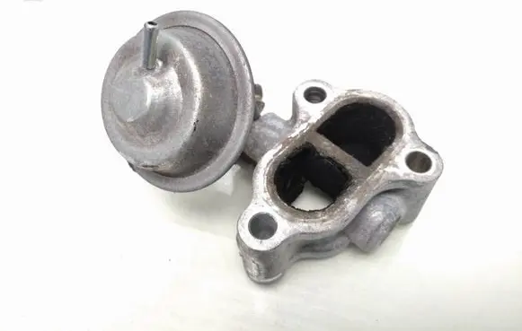 Toyota Yaris EGR valve