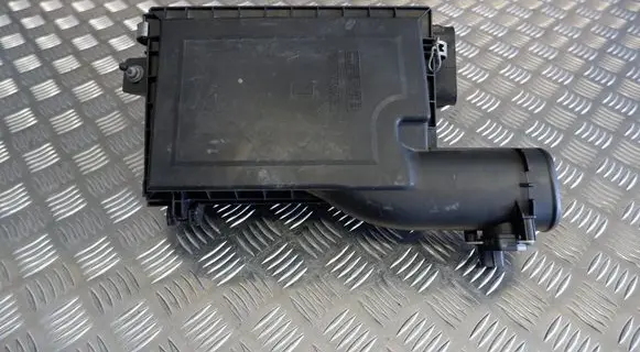 Lexus LS 460 - 600H Air filter box 1770238010 1780038011 1770638011
