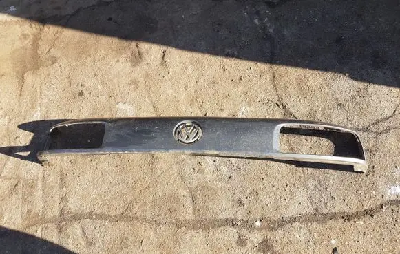 Volkswagen PASSAT B3 Front grill