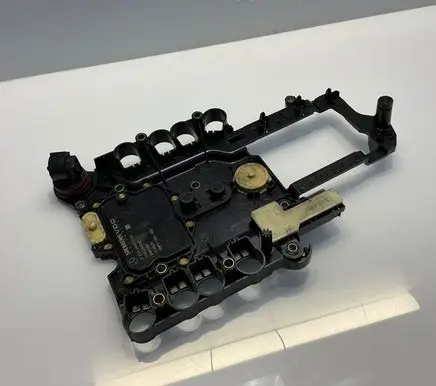 Mercedes-Benz CLS C219 Gearbox control unit/module A0335457332 VGS2NAG2 0601305