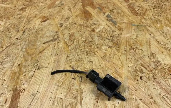 BMW 5 G30 G31 Airbag deployment crash/impact sensor 5A0BB38