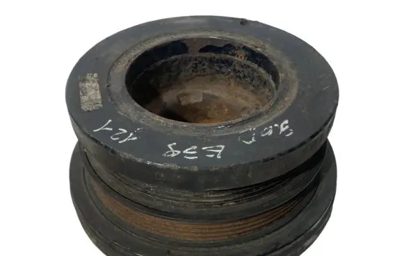 BMW 5 E39 Crankshaft pulley 2247890