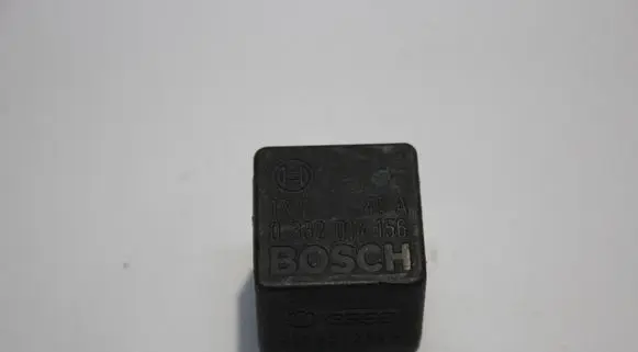 Audi A4 S4 B5 8D Other relay 431951253H