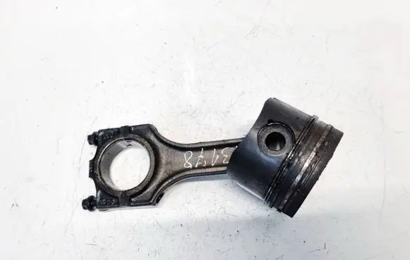 Land Rover Range Rover P38A Piston with connecting rod