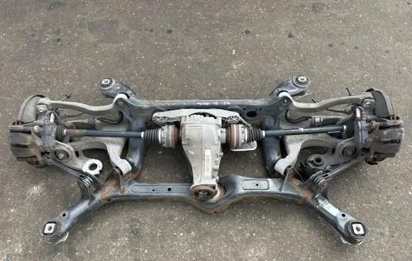 Audi Q5 SQ5 8R Rear subframe 8R0505235N