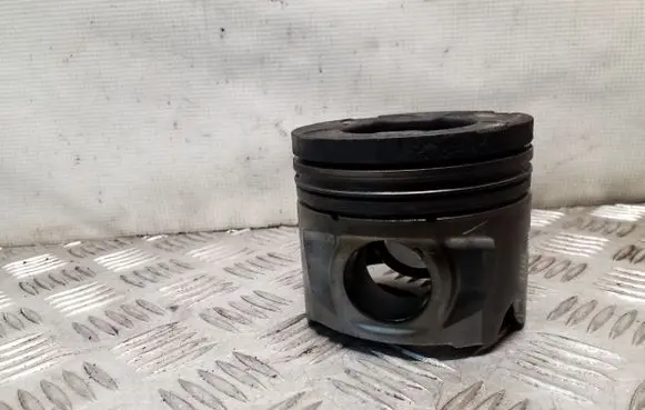 Dodge Nitro Piston 
