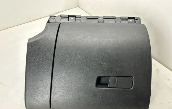 Dodge Hornet Glove box set 53227589