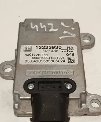 Opel Vectra C ESP acceleration yaw rate sensor C53081144 13223930 15113701