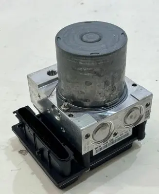 Porsche Cayman 987 ABS Pump 98735575505