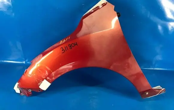 Mazda 3 II Fender BBY45221Y