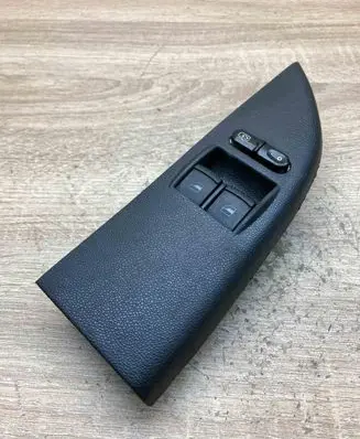 Skoda Fabia Mk1 (6Y) Electric window control switch 6Y1867227B