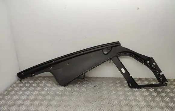 BMW 5 F10 F11 Other engine bay part 7019803 10627110