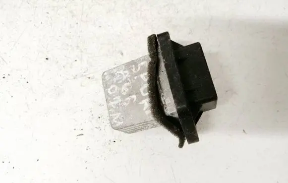 Mitsubishi Pajero Sport I Heater blower motor/fan resistor