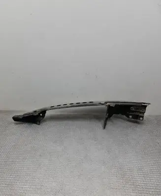 Porsche Cayenne (9PA) Fender mounting bracket 7L5805176A 0204